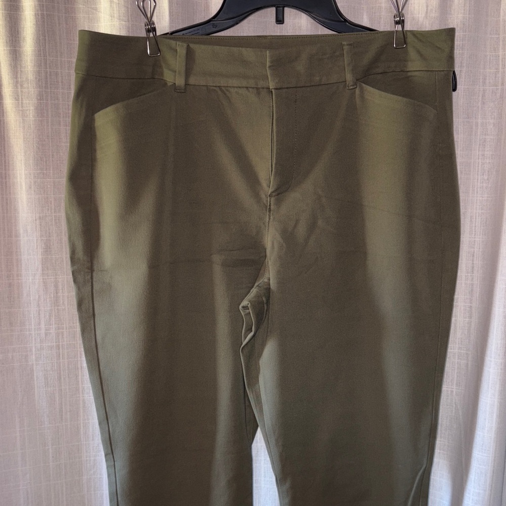 Old Navy Olive Skinny Pants